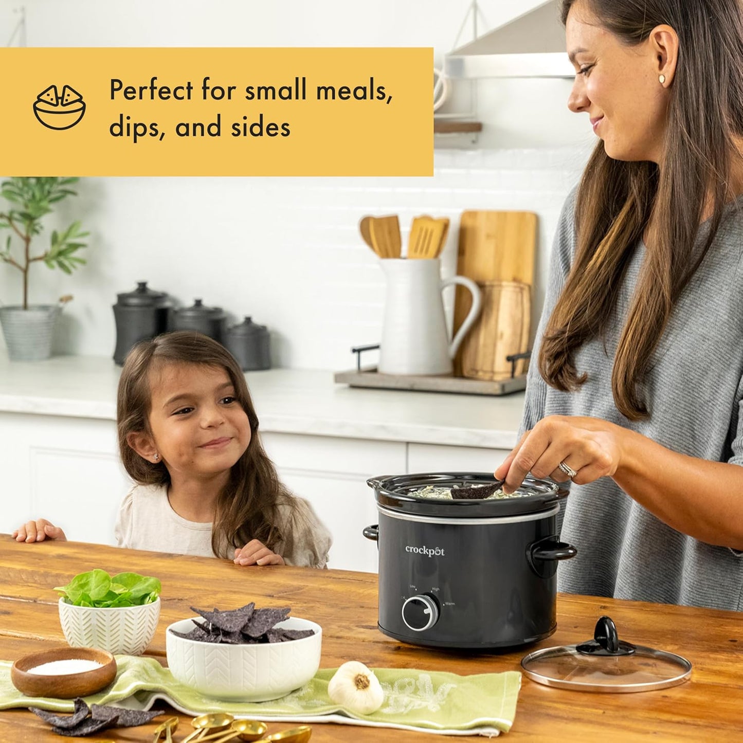 Crock-Pot 2 Quart Mini Slow Cooker – Classic Compact Cooker 747R